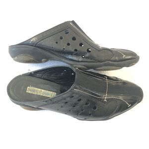 Janet & Janet Black Leather Mules